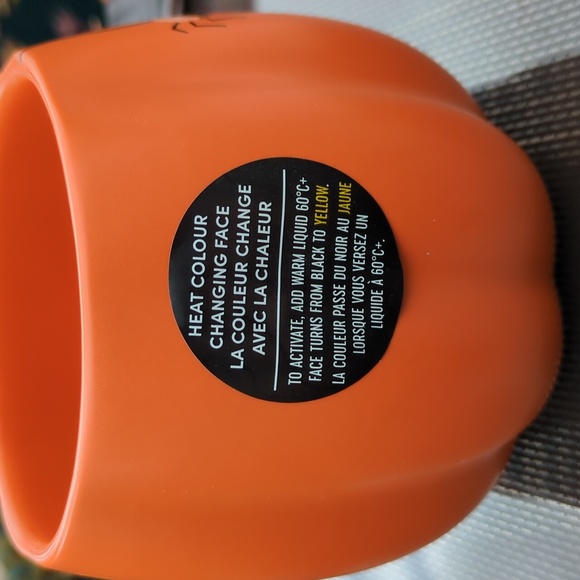 Tim Hortons HTF 2023 Halloween Pumpkin Colour Changing Ceramic Mug Collector Cup - Picture 3 of 6